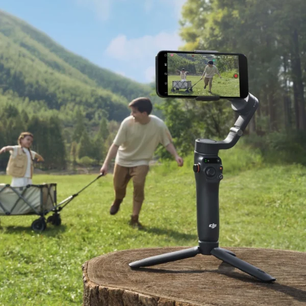 DJI Osmo Mobile 6 Gimbal Stabilizer for Smartphones, Portable 3-Axis Phone Gimbal